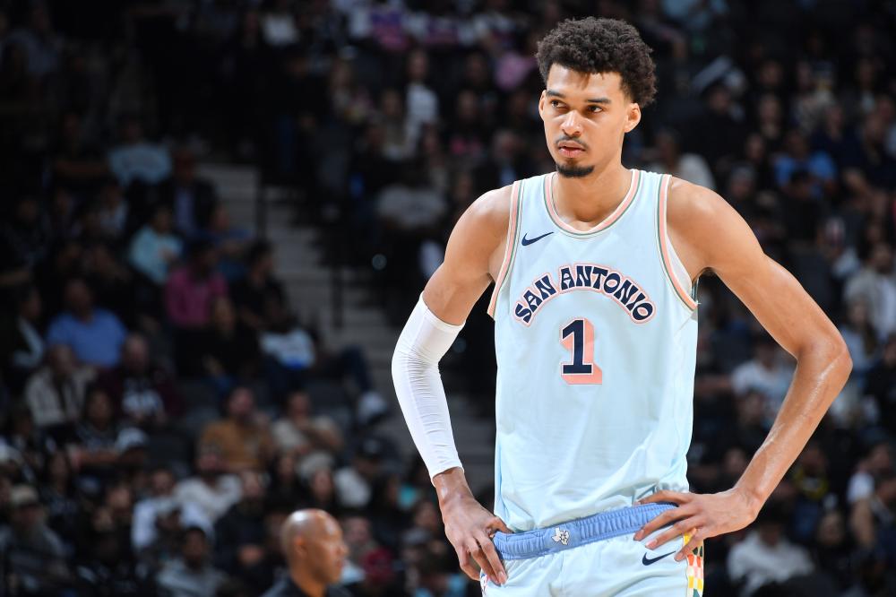 他始终保持 他始终保持