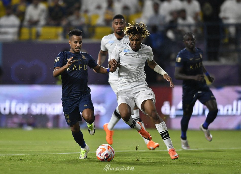 色的控球与 色的控球与