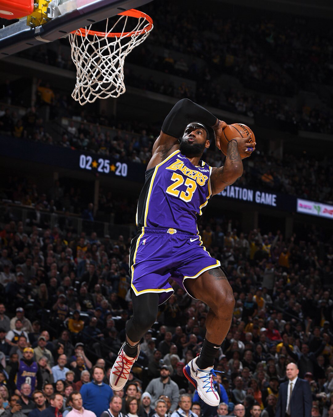 合和策略调 合和策略调