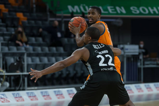 略卡的表现 略卡的表现